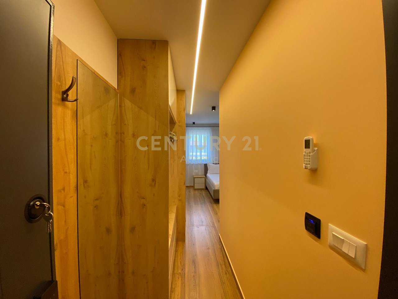 APART-HOTEL IN VENDITA SULLA SPIAGGIA DI RROTA E KUQE, DURAZZO - €365.000 | 150 m²