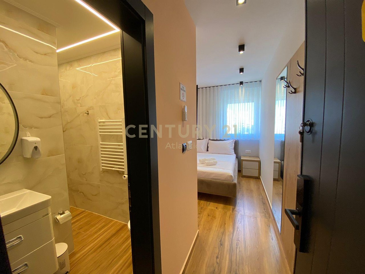 APART-HOTEL IN VENDITA SULLA SPIAGGIA DI RROTA E KUQE, DURAZZO - €365.000 | 150 m²