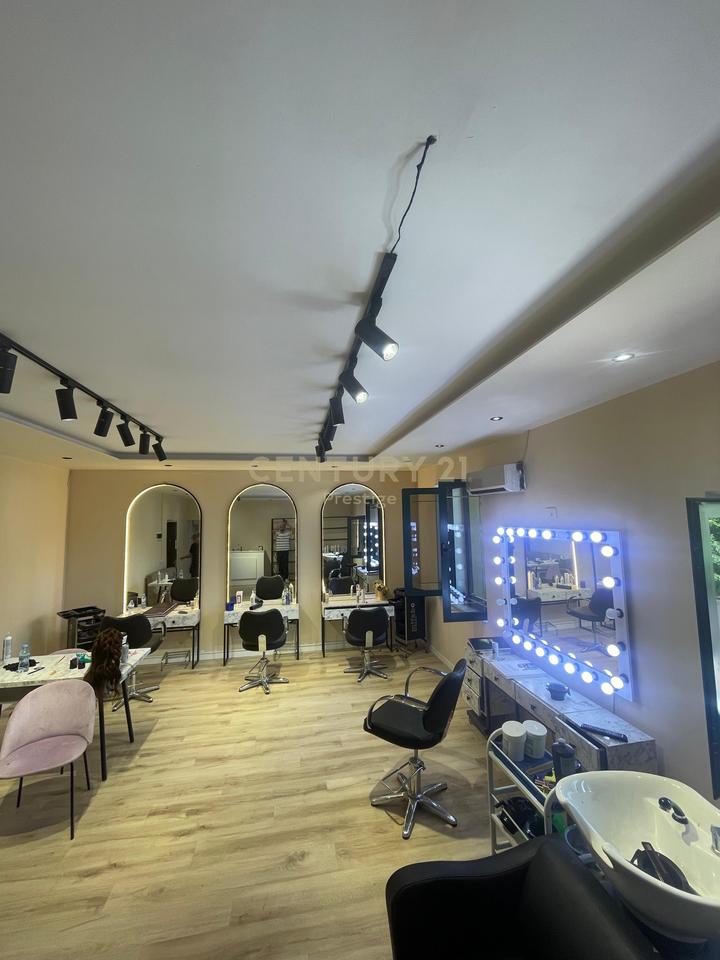 COMMERCIAL SPACE FOR RENT, FORMER Blloku, TIRANA!