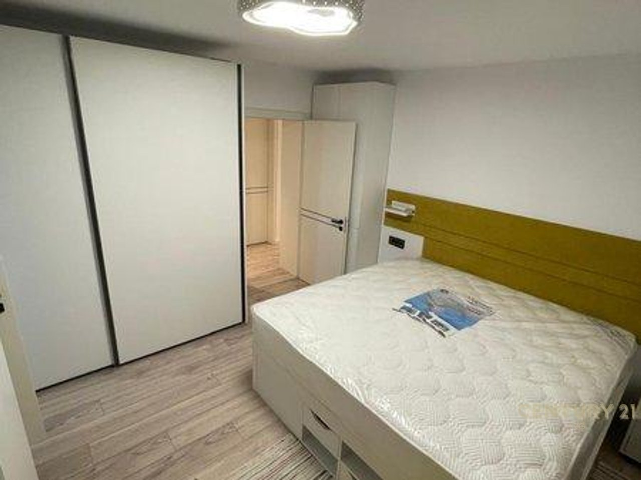 APPARTAMENTO DI LUSSO 3+1+2+2 BALCONI IN VENDITA IN VIA DURAZZO!