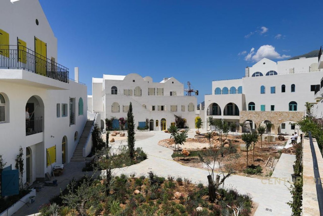 Appartamento 1+1+Veranda in vendita a Santorini Residence.
