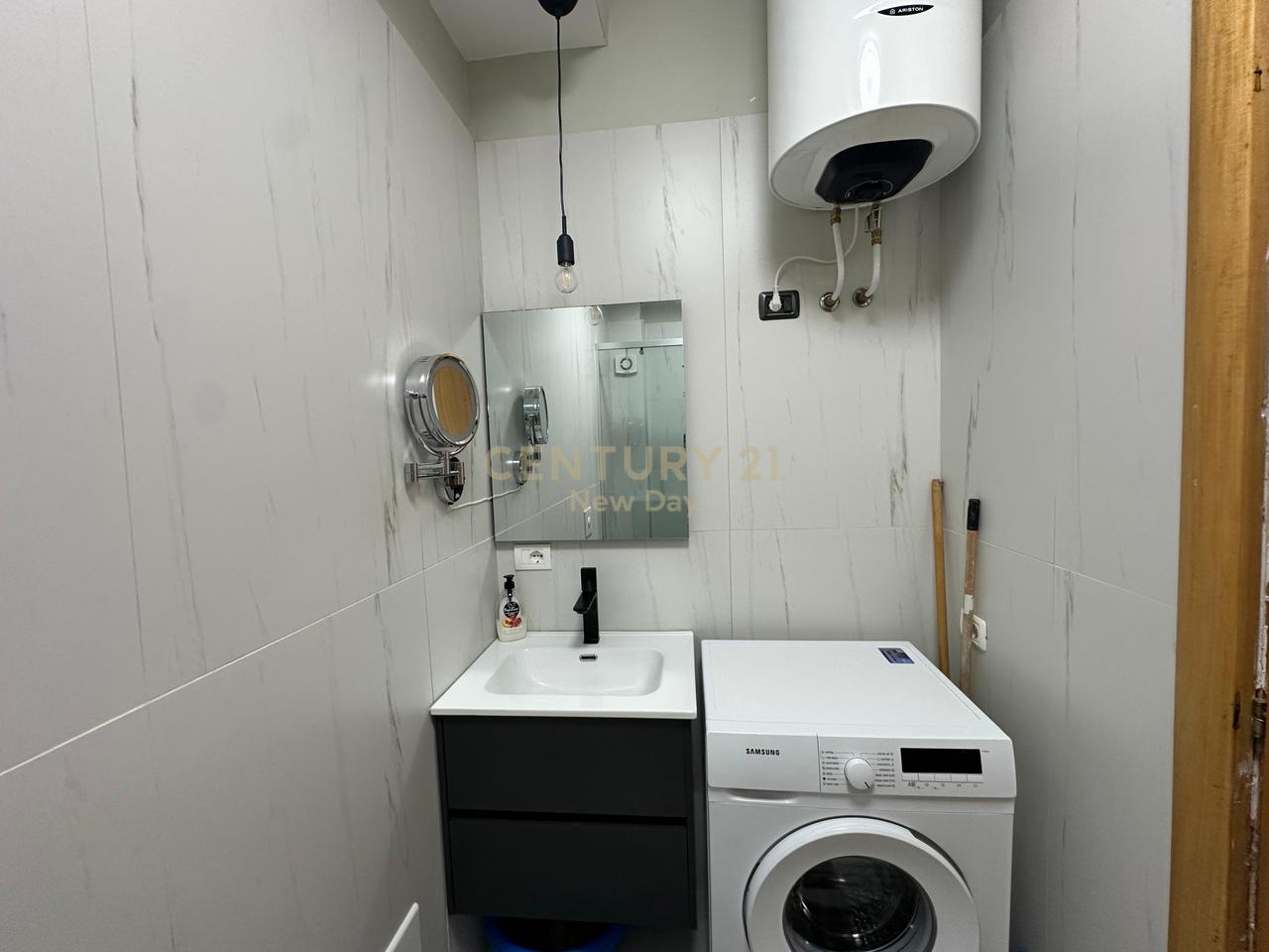 Appartamento 1+1 in affitto a Shkëmbi I Kavajës, Durrës - 400€ | 72 m²