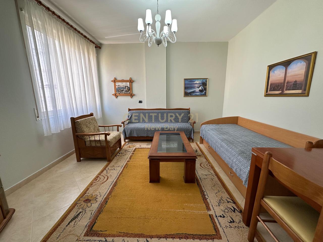 Appartamento 1+1 in affitto a Shkëmbi I Kavajës, Durrës - 400€ | 72 m²