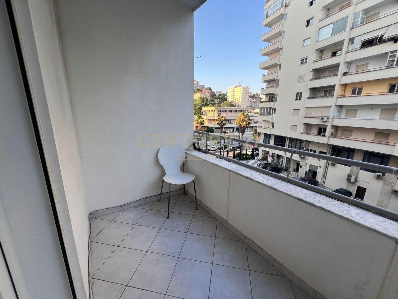 FOR SALE 2+1+2 + PARKING SPACE IN VOLLGA!