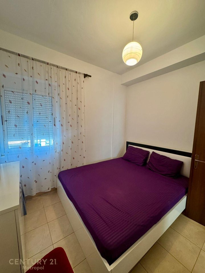 JEPET ME QIRA APARTAMENT 2+1, ALI DEMI!