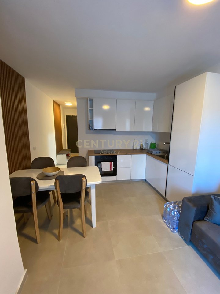 Duplex 1+1 in vendita nella nuova residenza con piscina