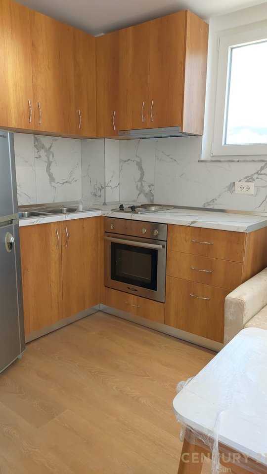 Appartamento 1+1 in affitto vicino al ristorante Durres.