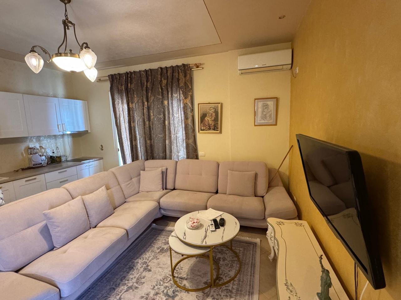 APPARTAMENTO 2+1+2 IN VENDITA, IN VIA CIPAJ!