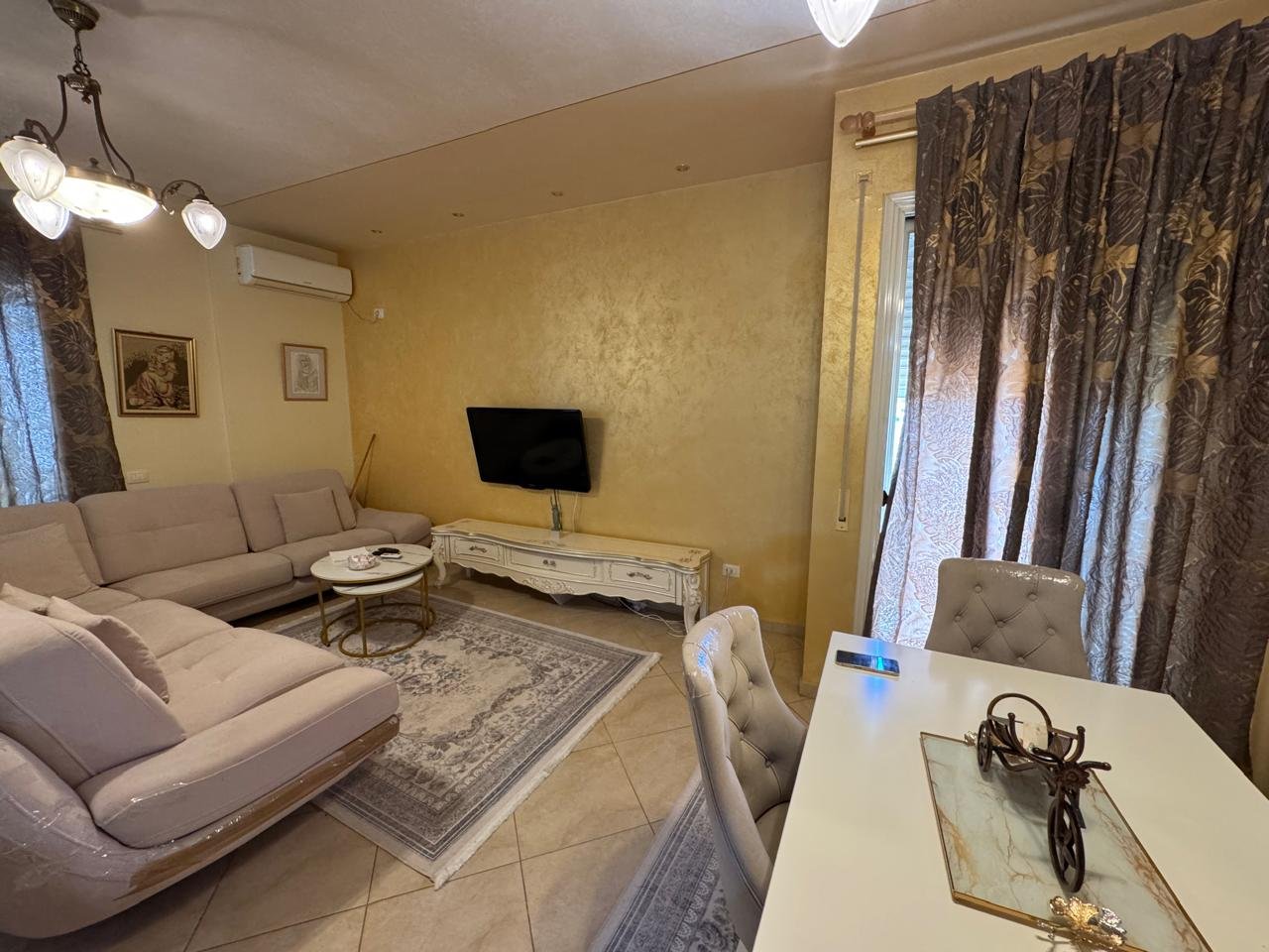 APPARTAMENTO 2+1+2 IN VENDITA, IN VIA CIPAJ!