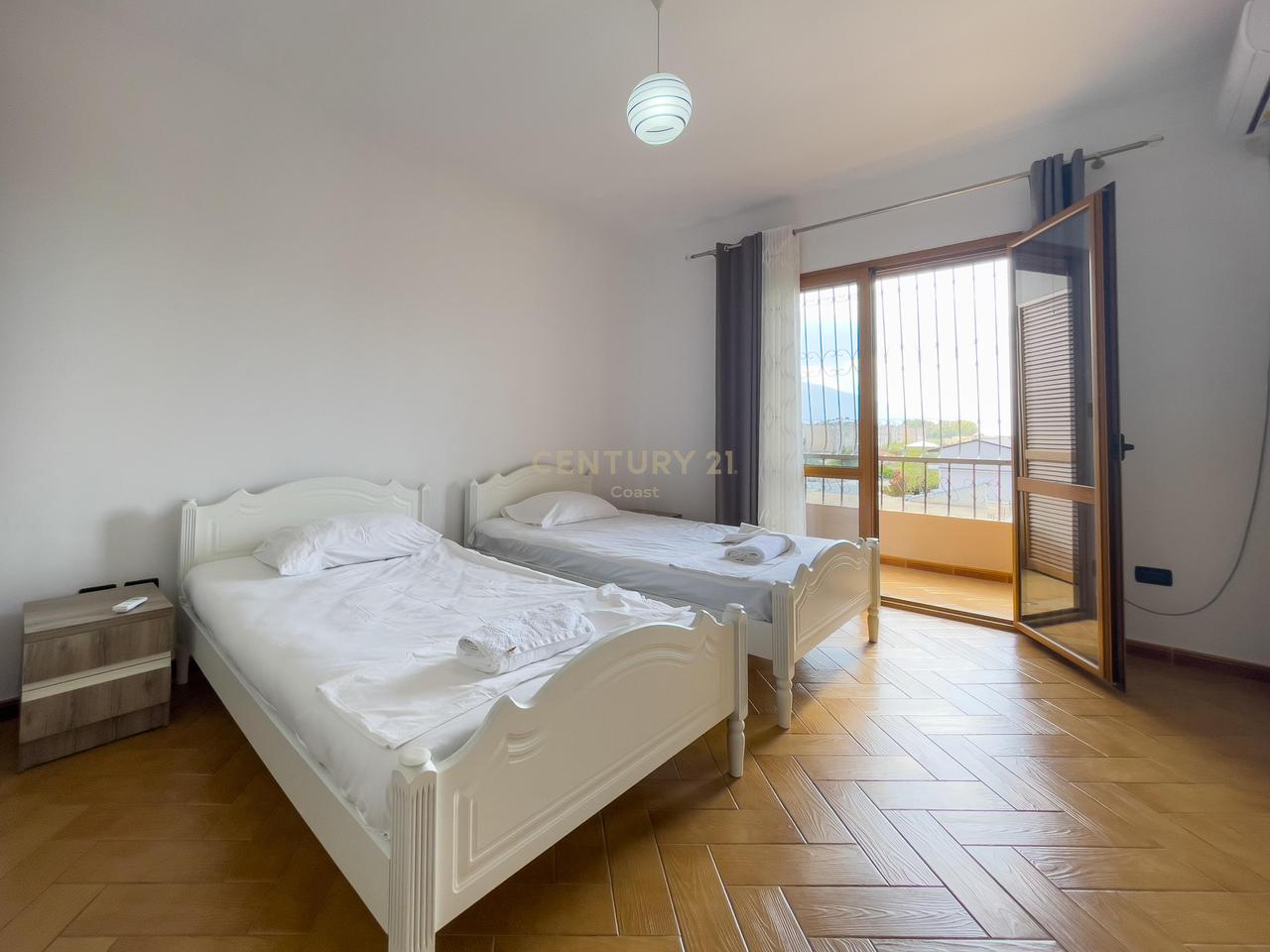 Jepet me qira apartament 3+1+2 në Vlorë – Zona e Coles