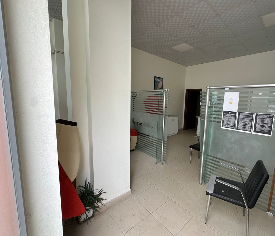 Commercial Ambient For Rent in Astir, Tirana