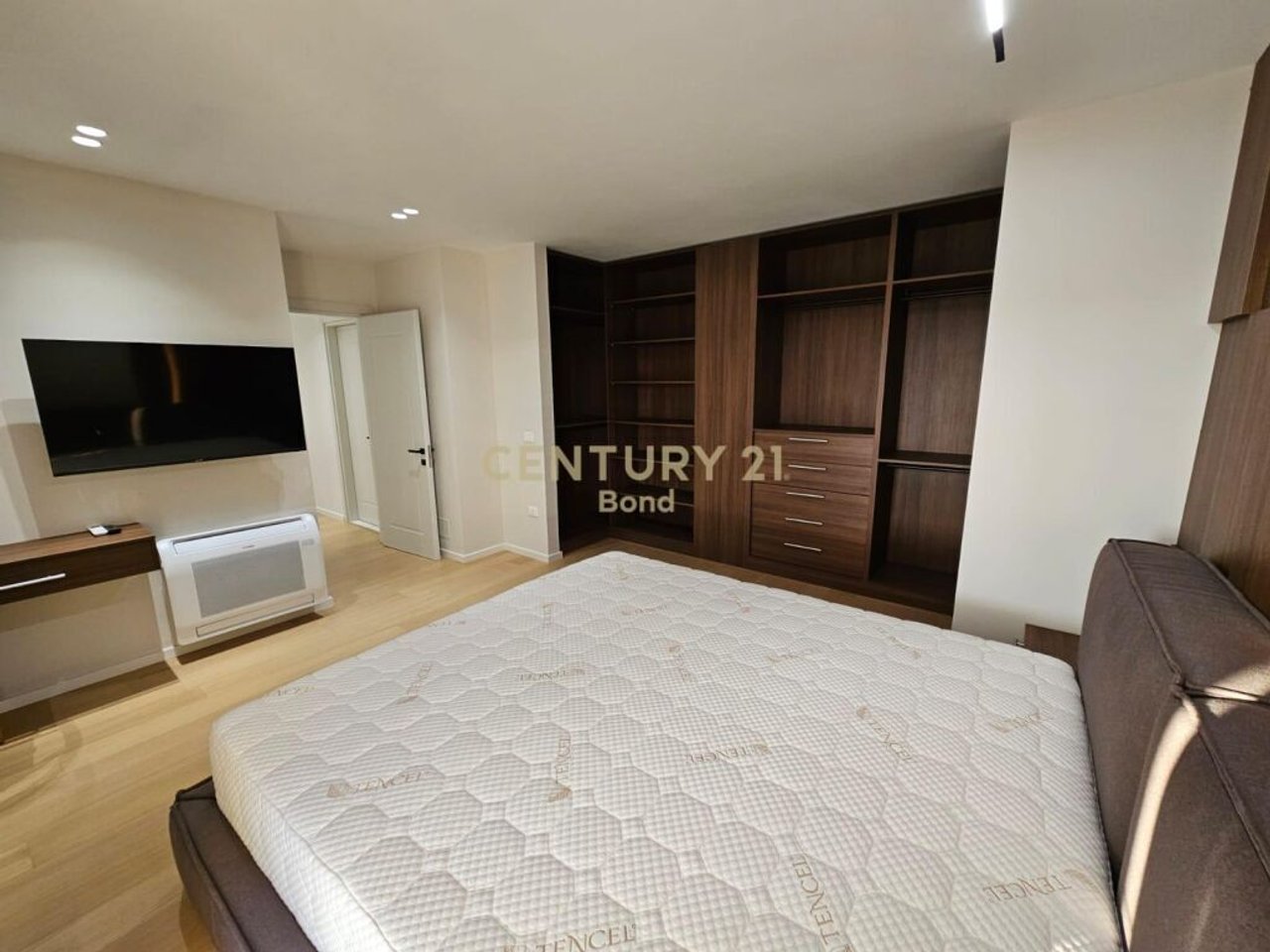 Appartamento 2+1+2 in vendita ad Ali Dem, Complesso Darling