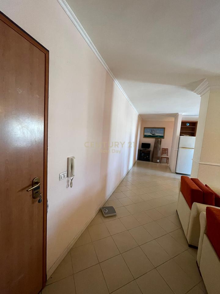 Appartamento 2+1+2T in vendita nel Blue Star Shopping Center, Durrës - 145.000€ | 120 m²