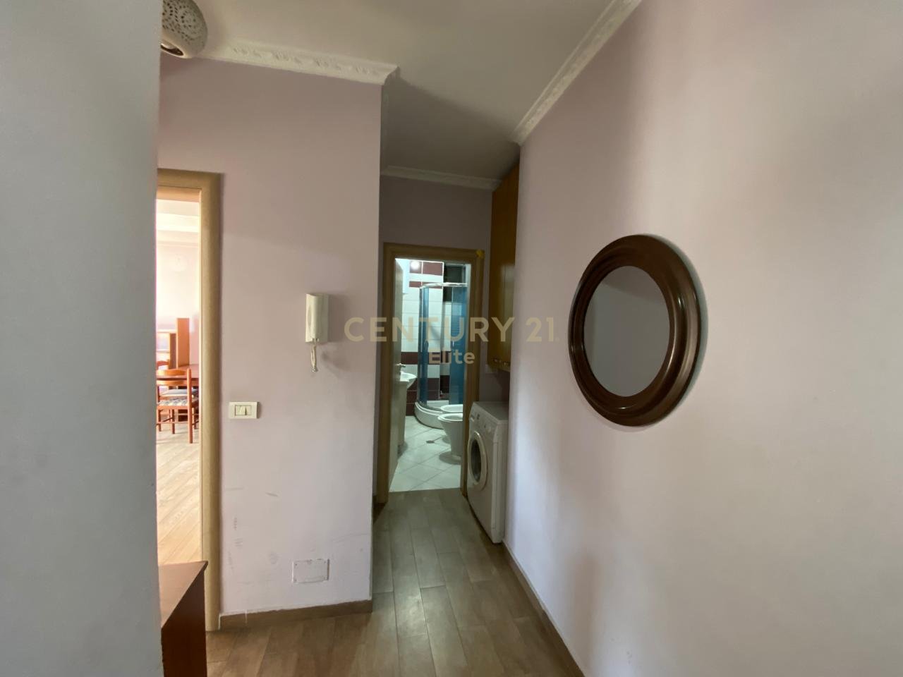Apartament 1+1 në Shitje, pranë spitalit HYGEA