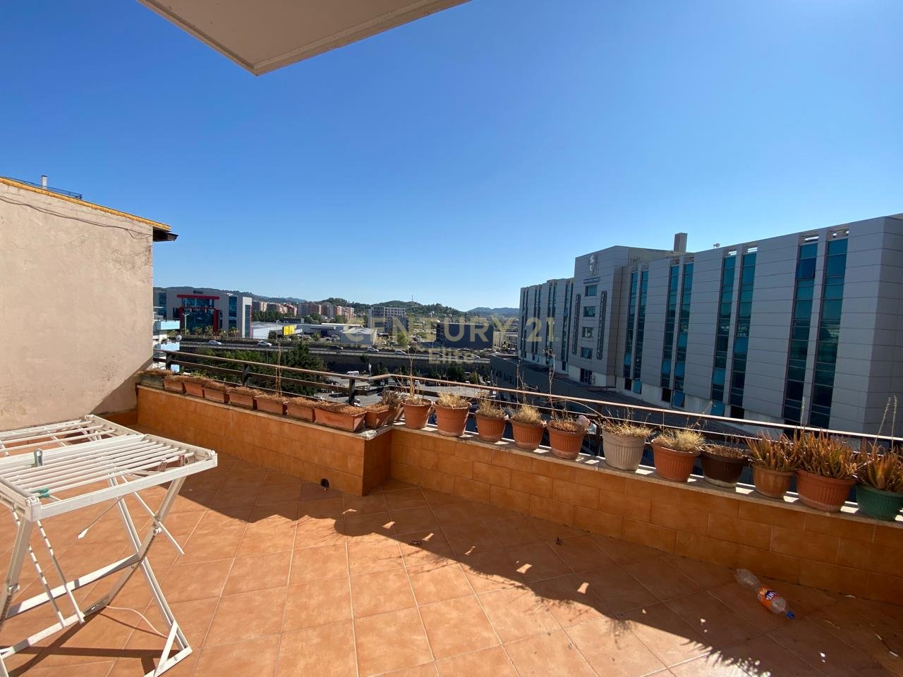 Apartament 1+1 në Shitje, pranë spitalit HYGEA