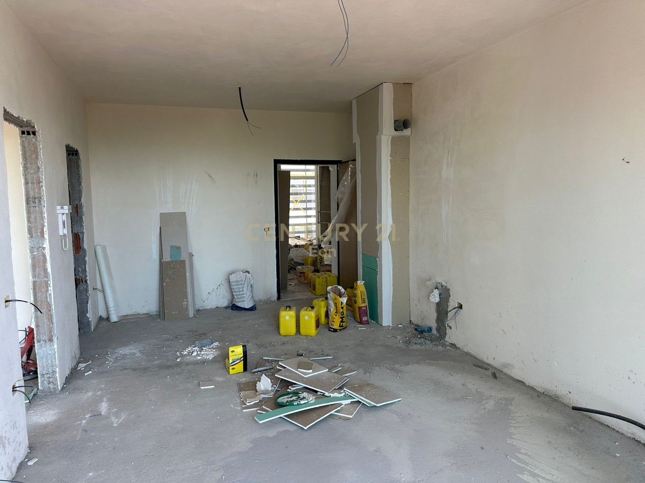 1+1 APARTMENT FOR SALE IN FRONT OF PALACE WITH SEA VIEW AT LIBURNA RESIDENCE!