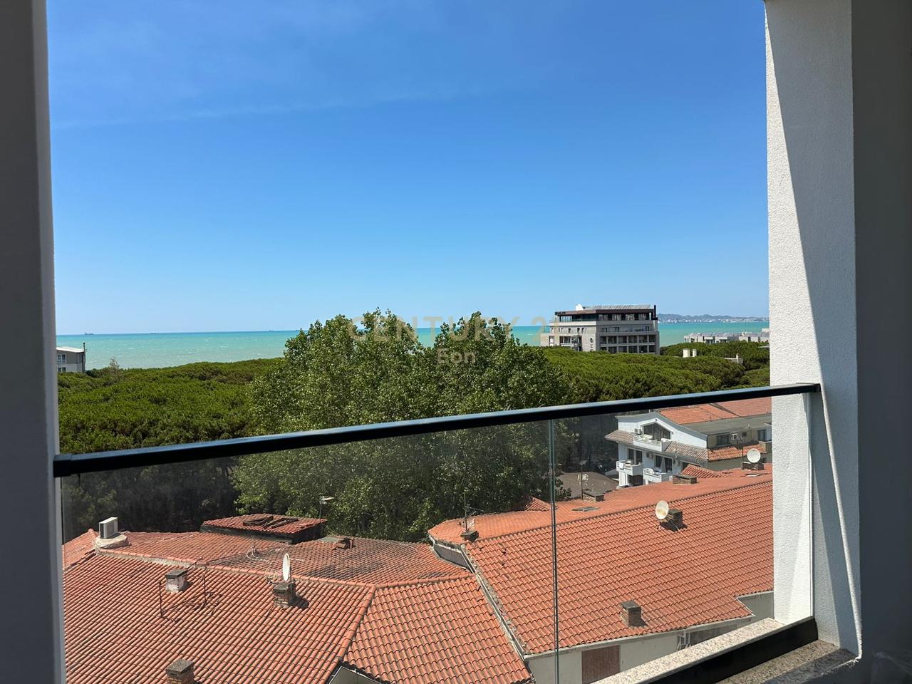 1+1 APARTMENT FOR SALE IN FRONT OF PALACE WITH SEA VIEW AT LIBURNA RESIDENCE!