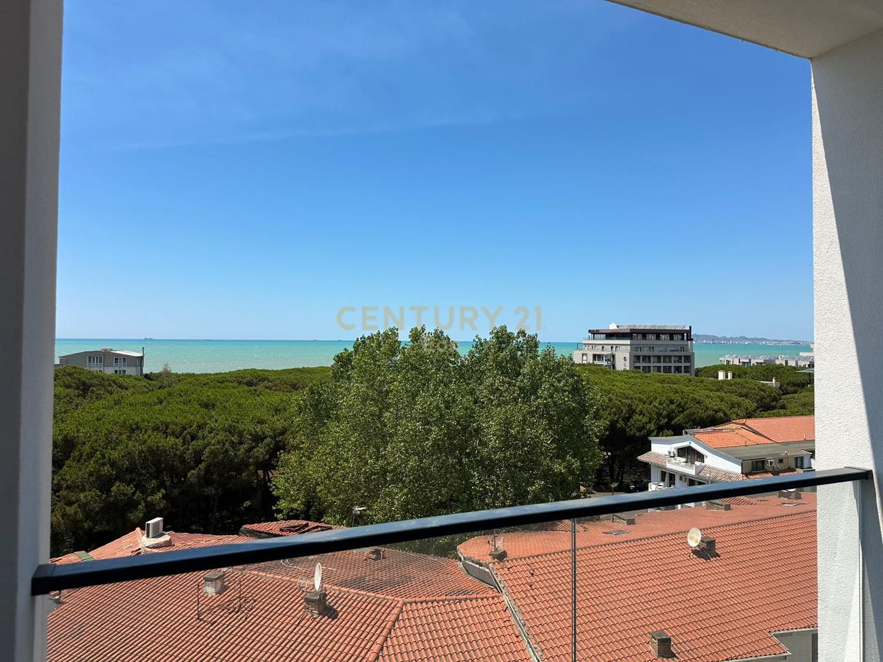 1+1 APARTMENT FOR SALE IN FRONT OF PALACE WITH SEA VIEW AT LIBURNA RESIDENCE!