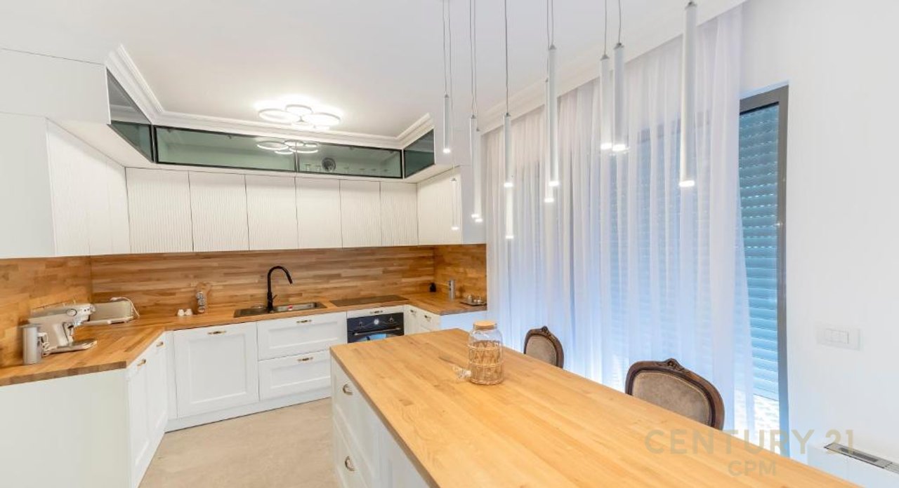 Green Door Apartment for Rent Luxury Villa with Pool!