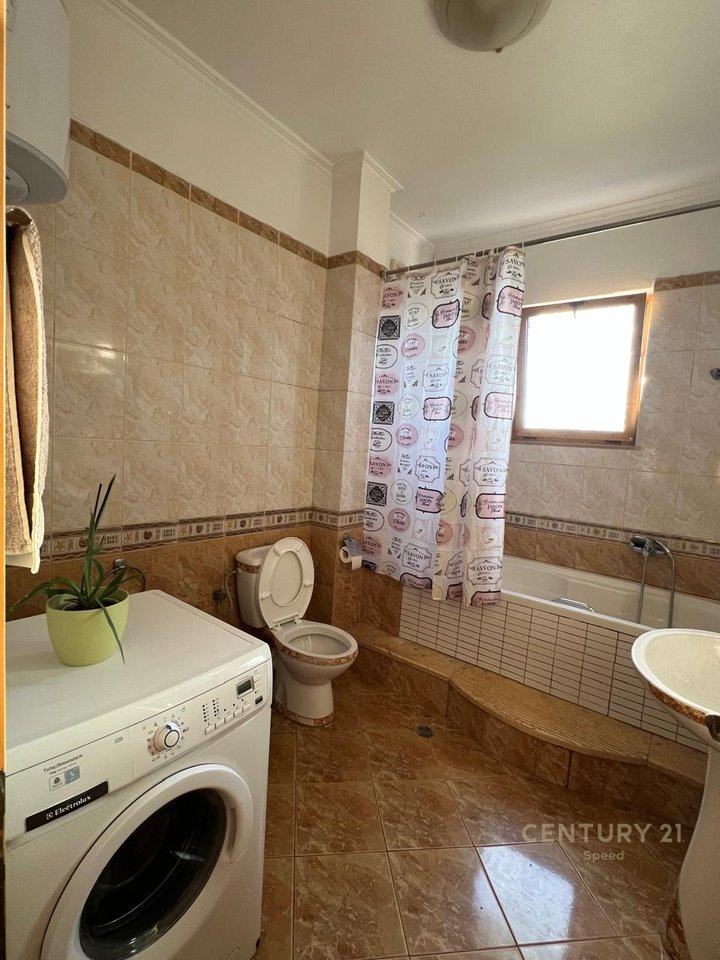 Apartment for rent 3+1+2 in New Sauk!!