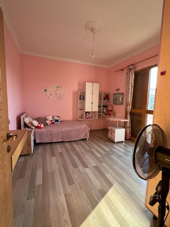 Apartment for rent 3+1+2 in New Sauk!!
