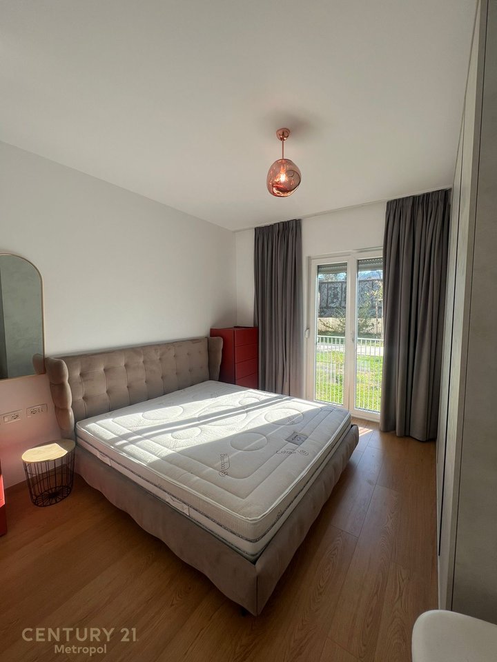 I rent a 1+1 apartment with parking space at Park Life
