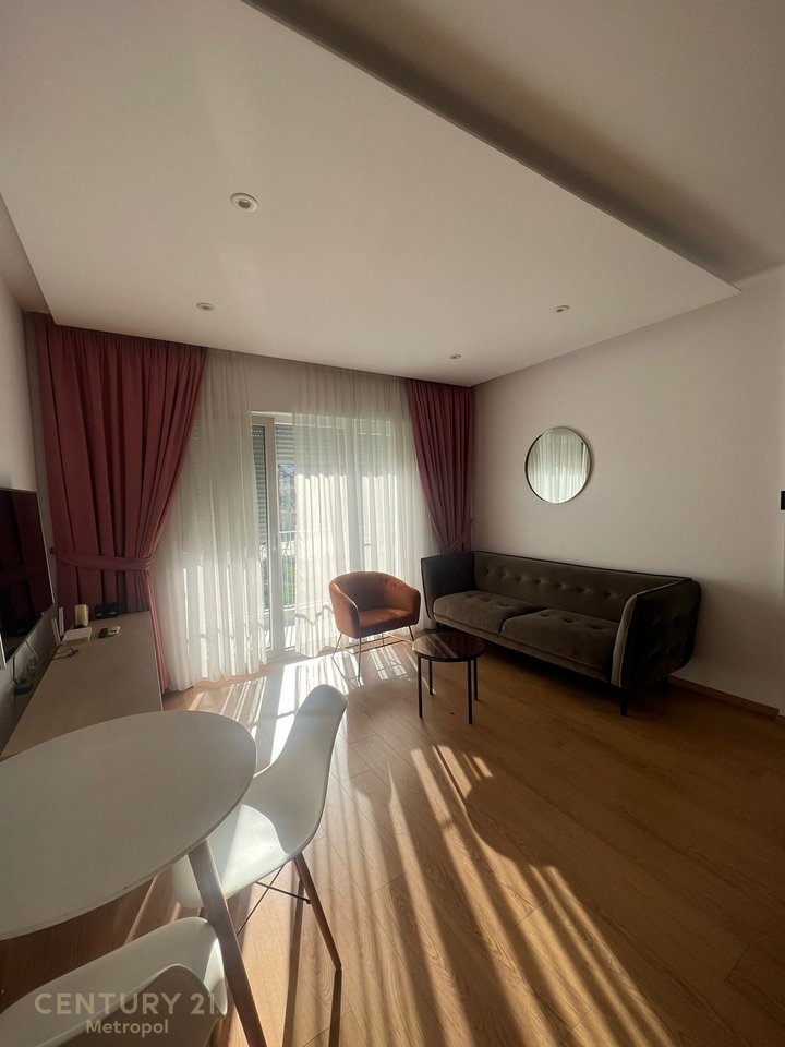 I rent a 1+1 apartment with parking space at Park Life