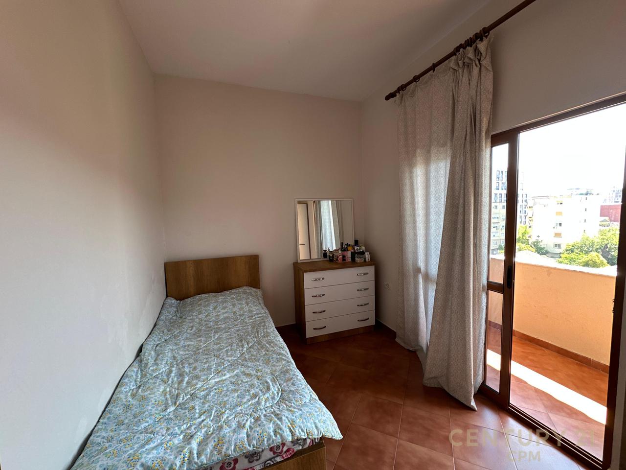 We Sell the Apartment 2+1 in Paris Commune!