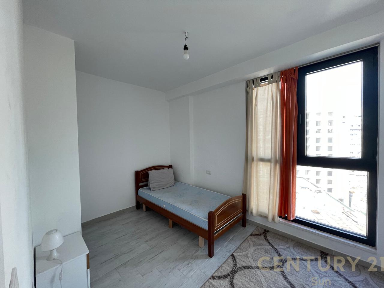 APARTMENT 3+1 NEAR AVIATION FIELD!