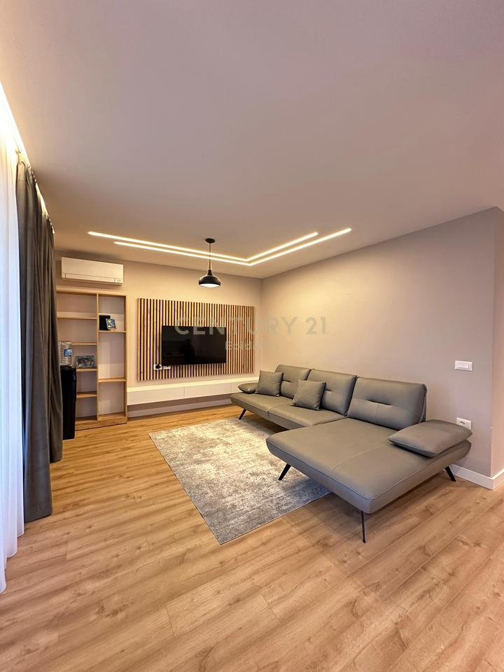Appartamento 2+1 con cortile nella zona premium, San Pietro!