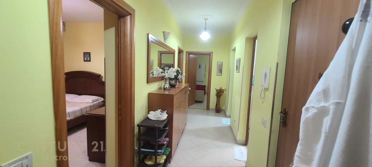 SHİTET APARTAMENT 3+1+2 NE RRUGEN 'DERVİSH HEKALİ'!