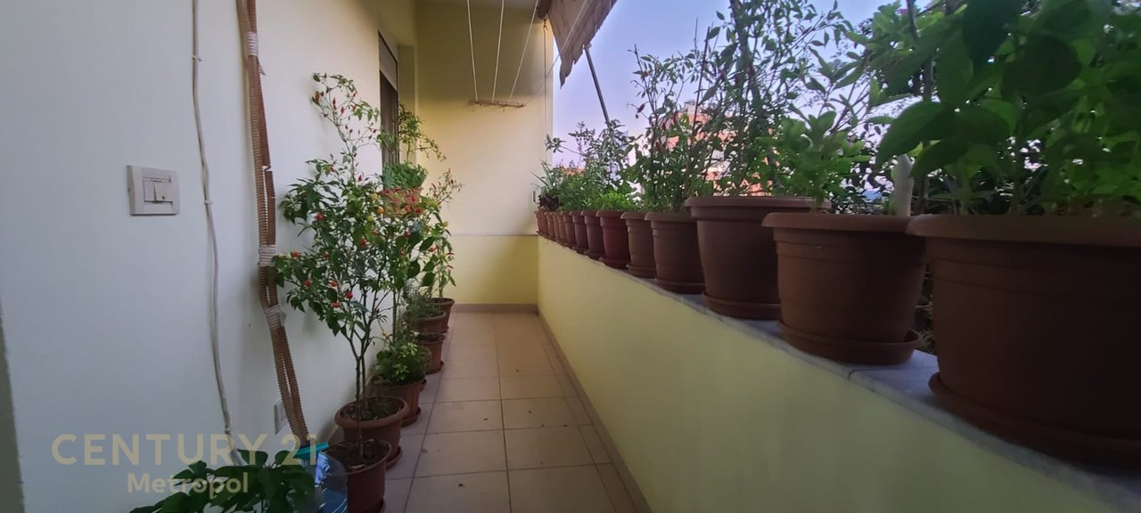 SHİTET APARTAMENT 3+1+2 NE RRUGEN 'DERVİSH HEKALİ'!