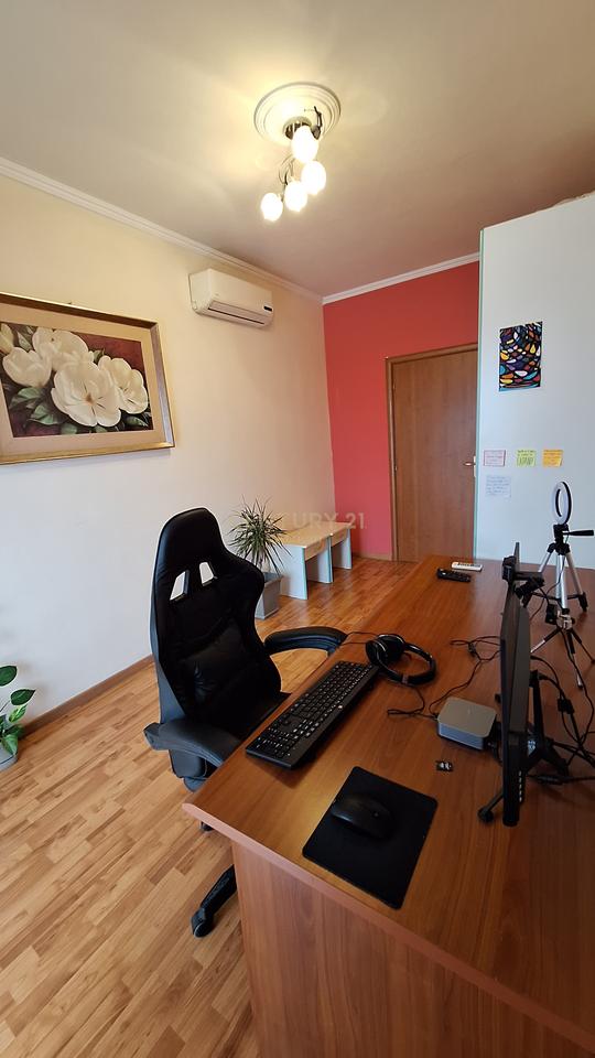 FOR RENT APARTMENT 3+1+2 IN BRRYL, NEAR THE NEW MATERNITY HOSPITAL!