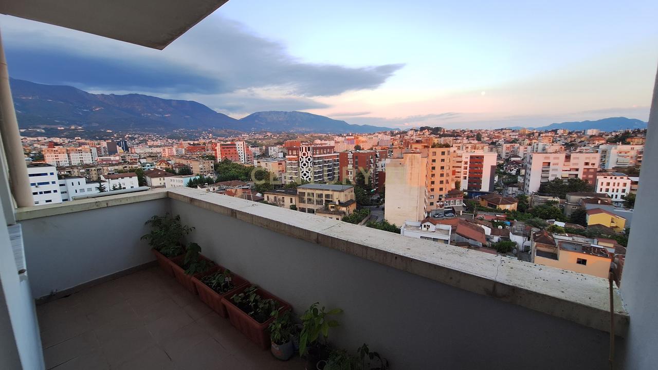 FOR RENT APARTMENT 3+1+2 IN BRRYL, NEAR THE NEW MATERNITY HOSPITAL!