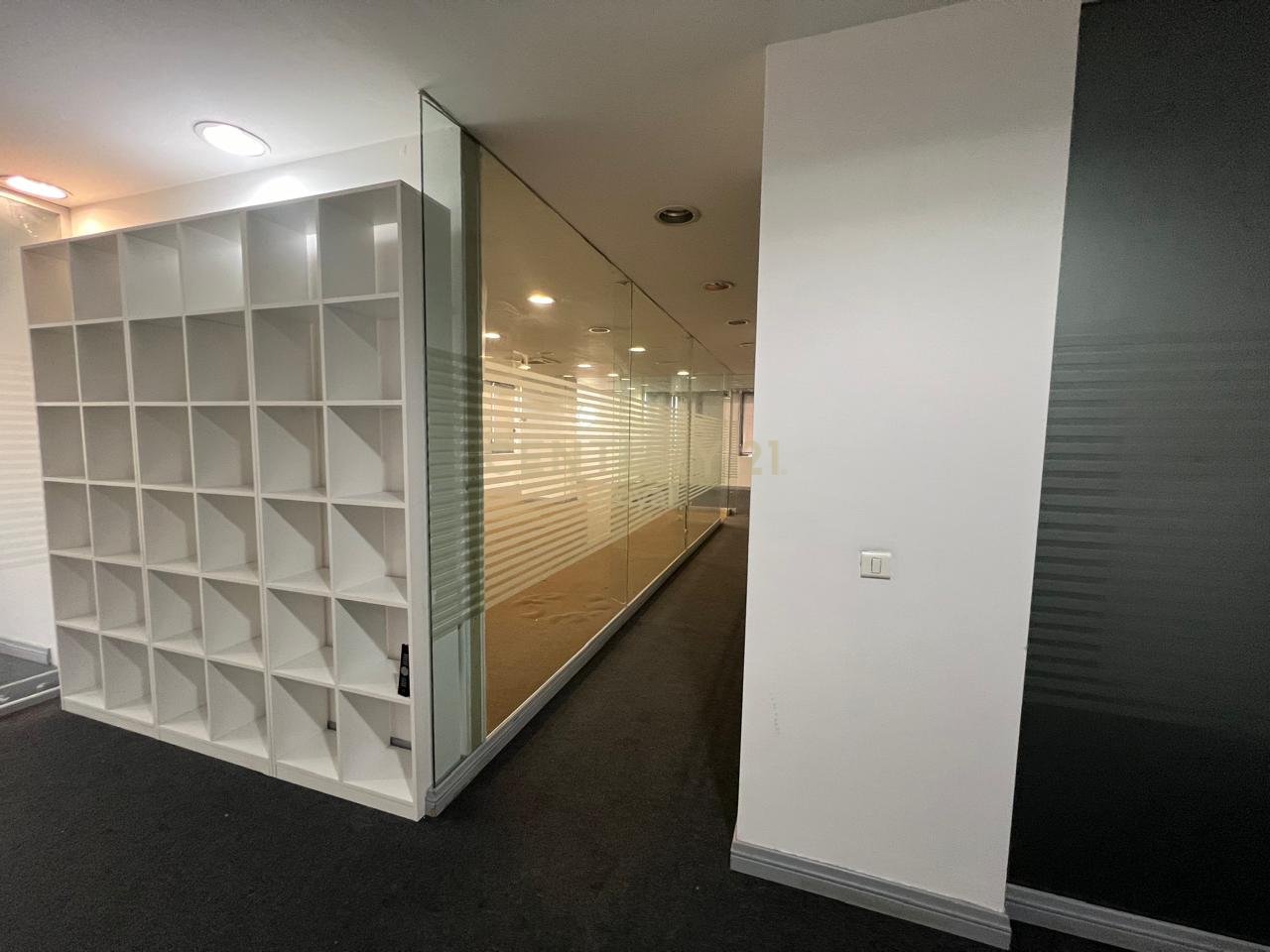 COMMERCIAL ENVIRONMENT FOR RENT NEAR THE BLACK BIRD WITH AREA OF 235M2