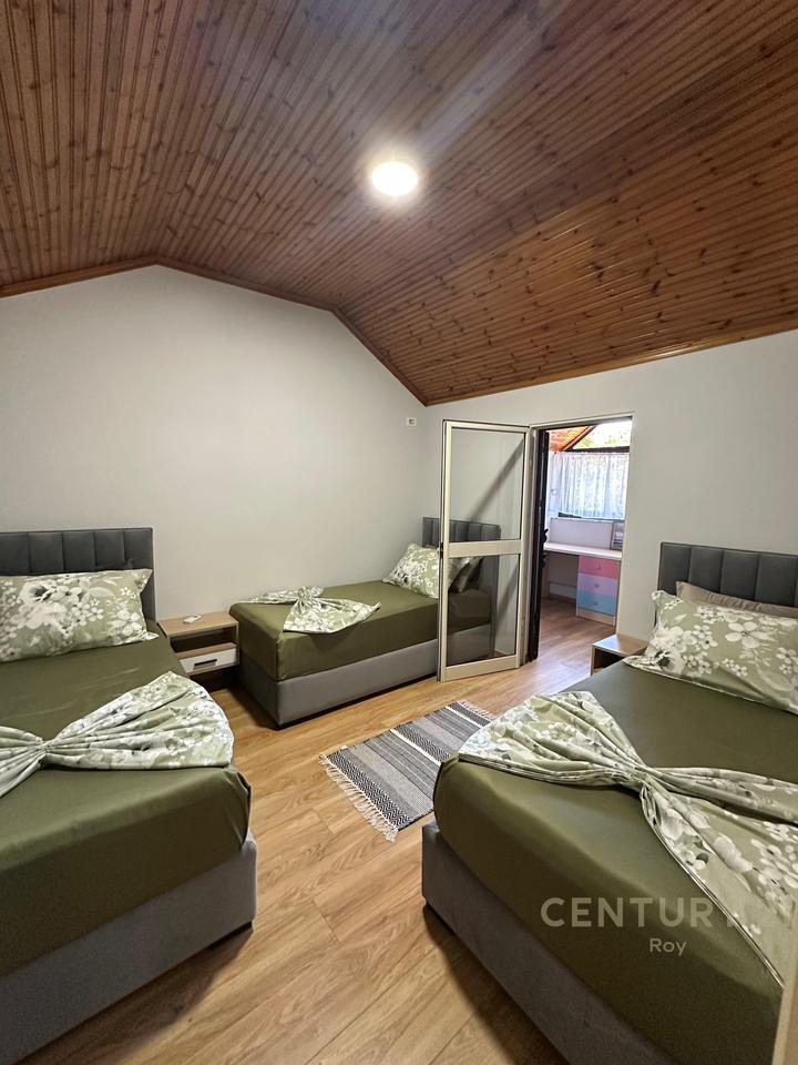 VILLA SU DUE PIANI IN AFFITTO – PRESSO IL COMPLESSO “QETËSIA”, QERRET !!!