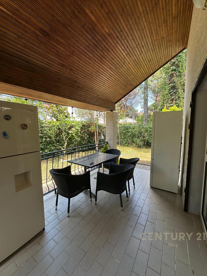 VILLA SU DUE PIANI IN AFFITTO – PRESSO IL COMPLESSO “QETËSIA”, QERRET !!!