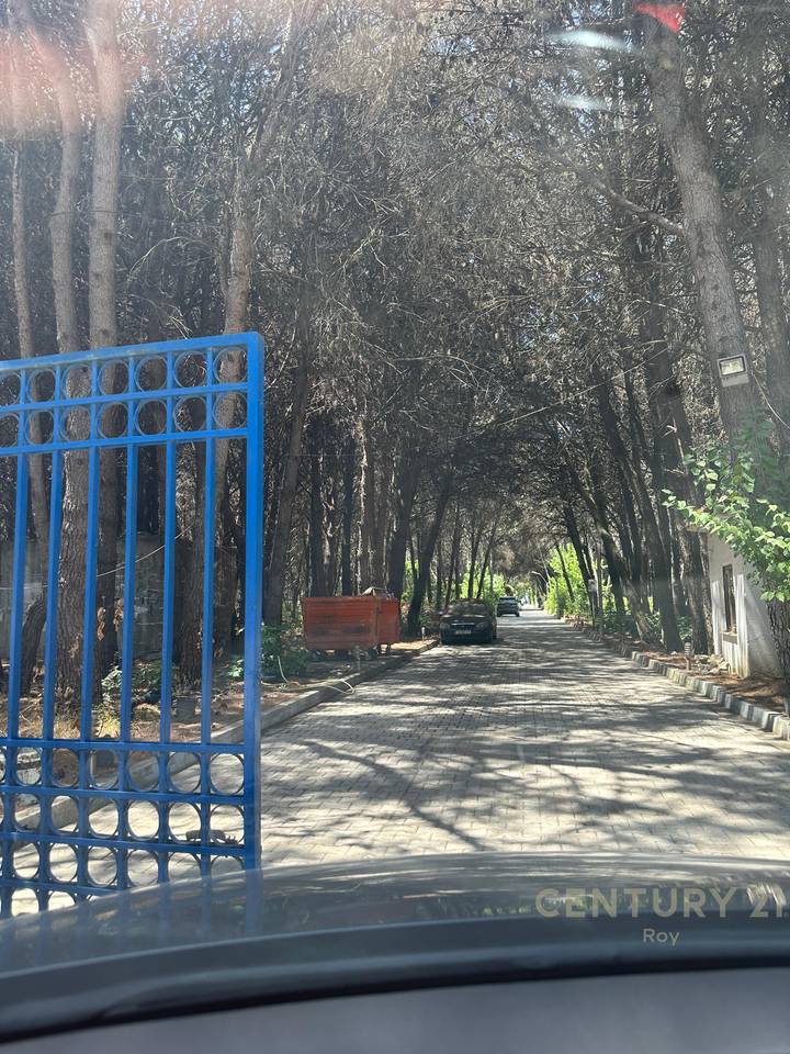 VILLA SU DUE PIANI IN AFFITTO – PRESSO IL COMPLESSO “QETËSIA”, QERRET !!!