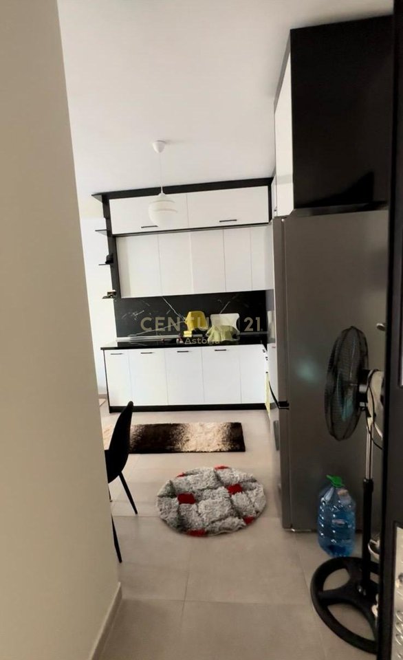 JEPET ME QIRA APARTAMENT 2+1 TE "UNIVERS CITY"