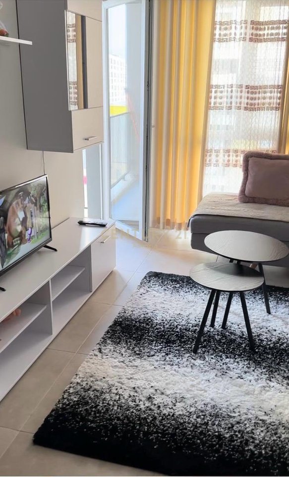 JEPET ME QIRA APARTAMENT 2+1 TE "UNIVERS CITY"