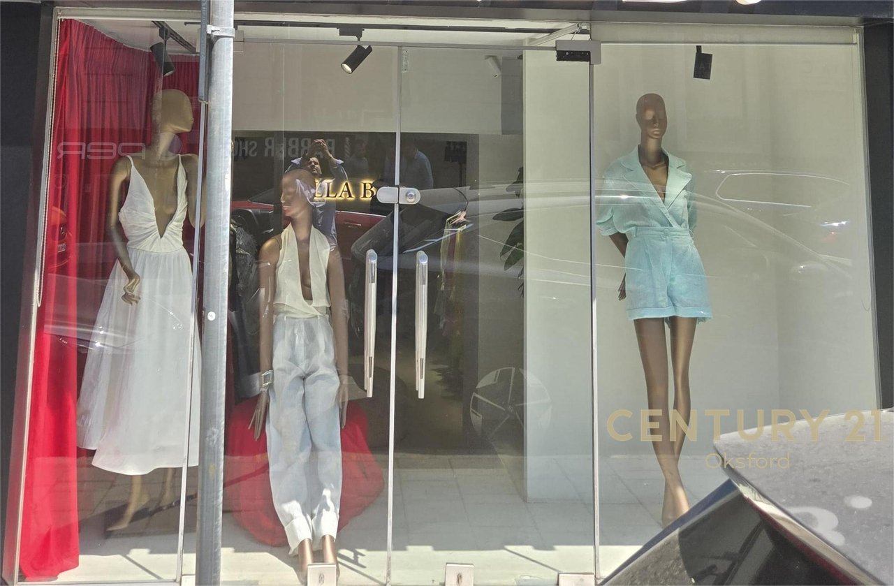 EXCLUSIVE/ COMERCIAL FOR SALE IN BLLOK!