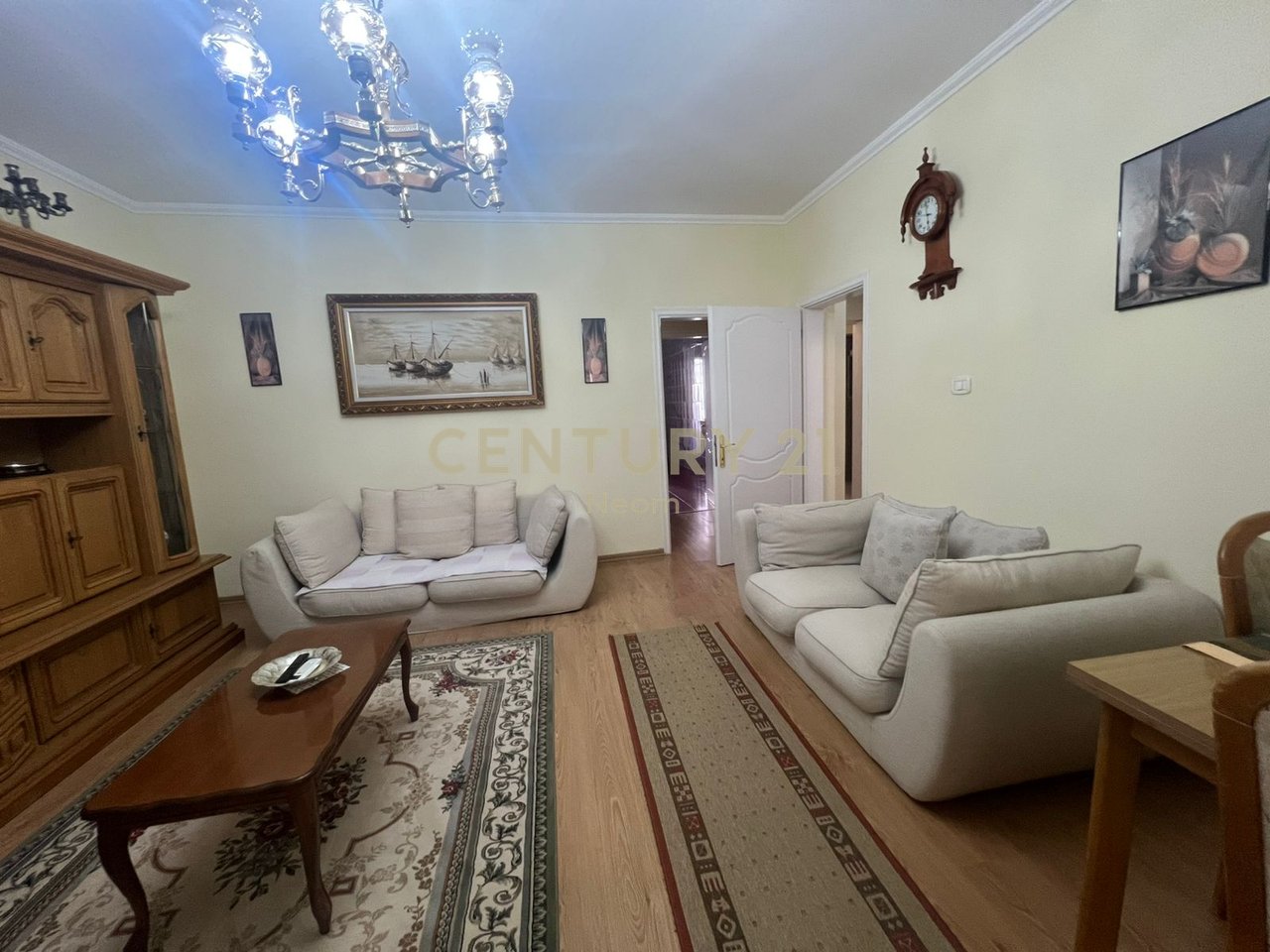 Apartment 2+1 For Rent in Myslym Shyri, Tirana - 700€ | 90 m²