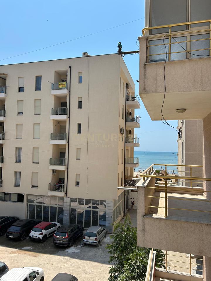 Appartamento 1+1 in affitto con vista mare alla prima stazione sulla spiaggia