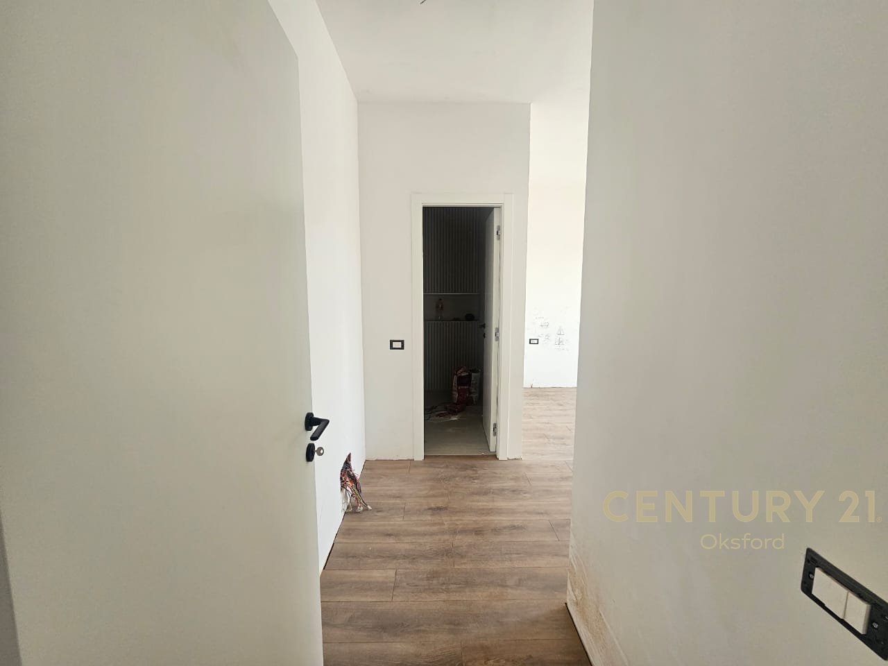 OFFERTA!! VENDITA DI APPARTAMENTO 2+1+2 IN UNIVERS CITY (QTU)!