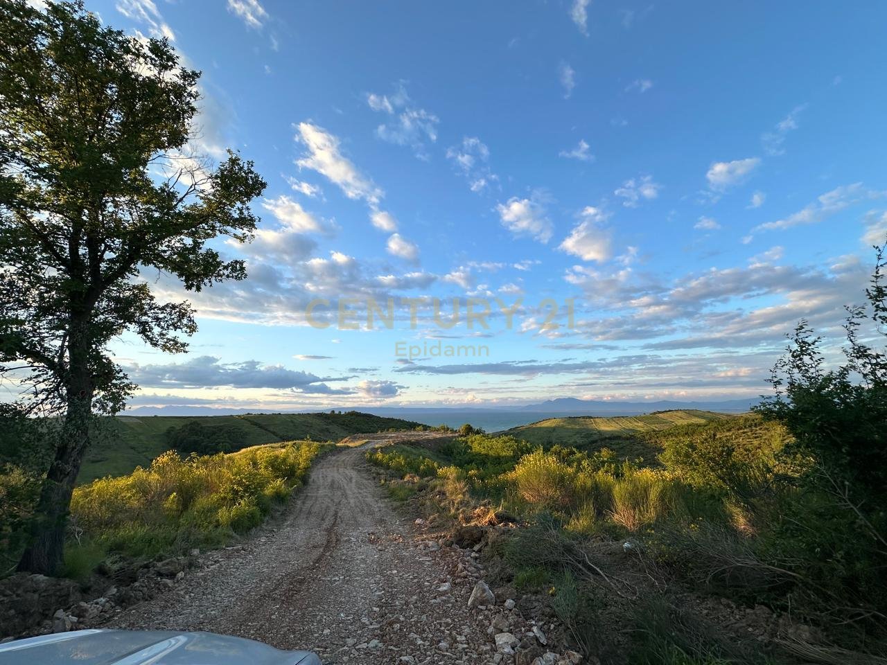 TERRENO IN VENDITA CON VISTA MARE A CAPO RODONI, PROMENADE 495.000€ | 13.500 m²