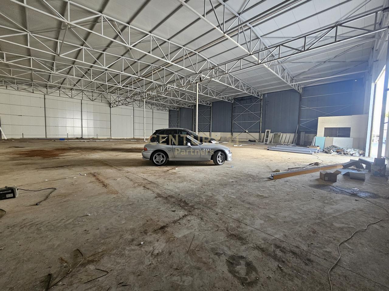 I rent a 1000m2 warehouse in Kashar !!