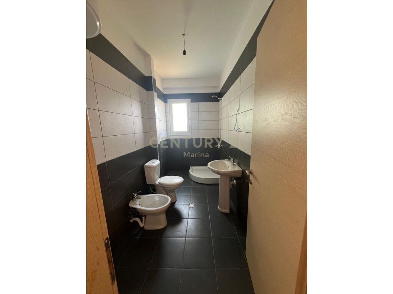APPARTAMENTO 1+1 IN VENDITA, VICINO ALLA PROMENADE! (1500m2)