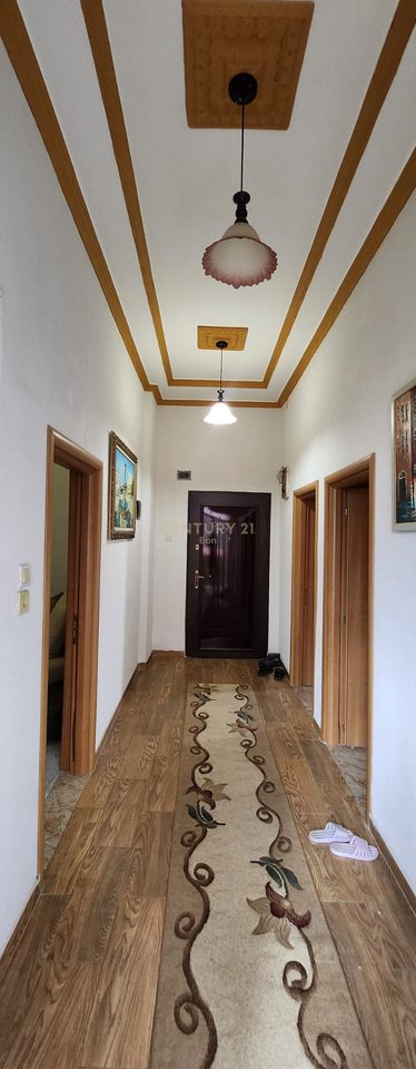 Appartamento 2+1 in affitto nel centro di Durrës!