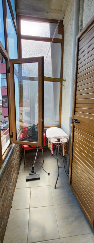 Appartamento 2+1 in affitto nel centro di Durrës!