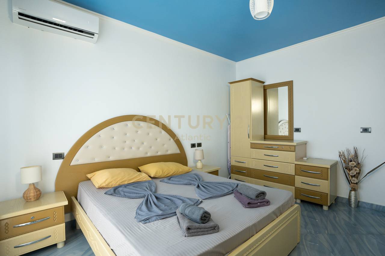 Apartament 2+1 Shitet në Plazh Hekurudha, Durrës
